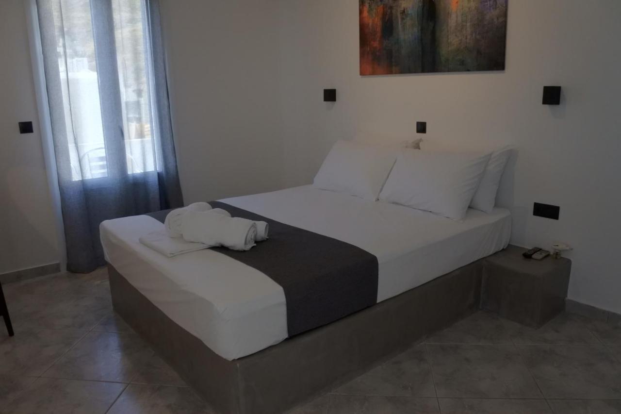Petteo Serifos Livadakia المظهر الخارجي الصورة